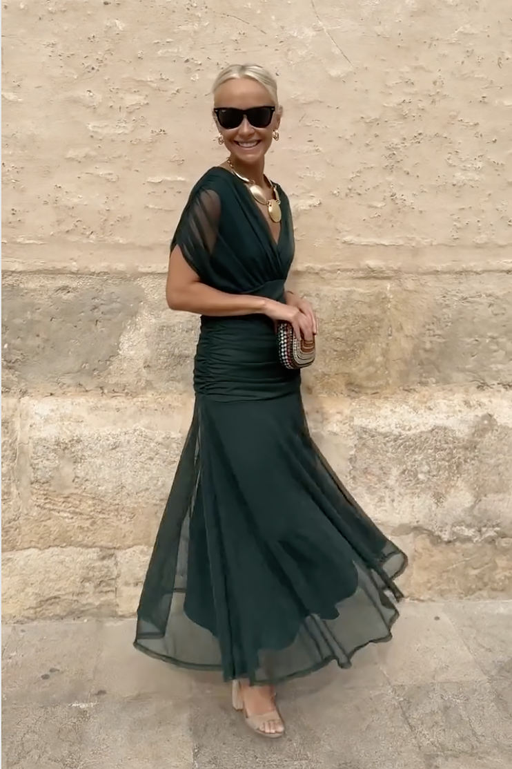 VERO -  ELEGANTE VESTIDO DE FIESTA CON CUELLO EN V