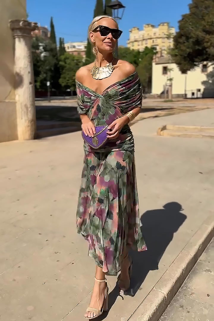 VERO -  ELEGANTE VESTIDO DE FIESTA CON CUELLO EN V