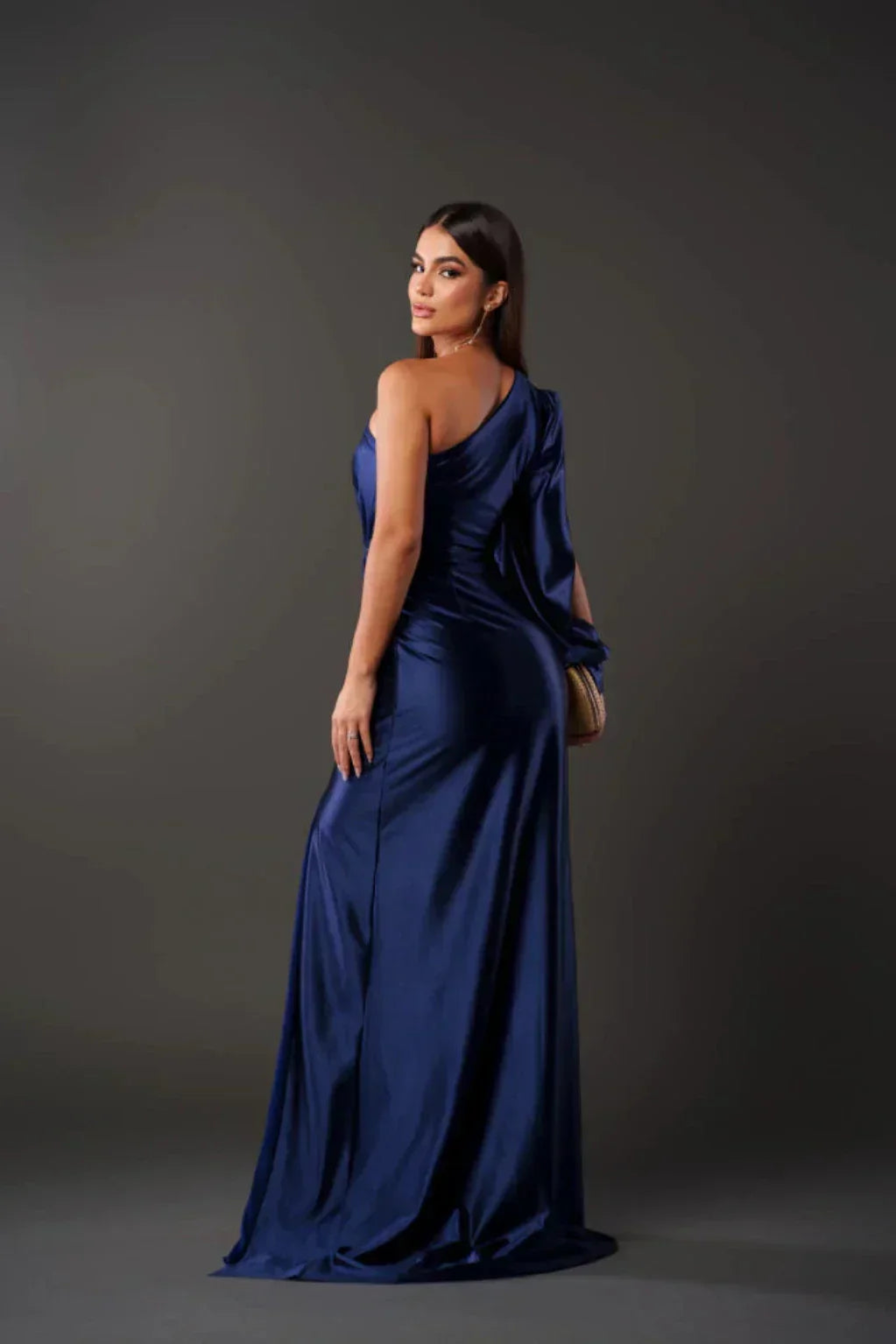 Camila | Vestido satinado de una manga