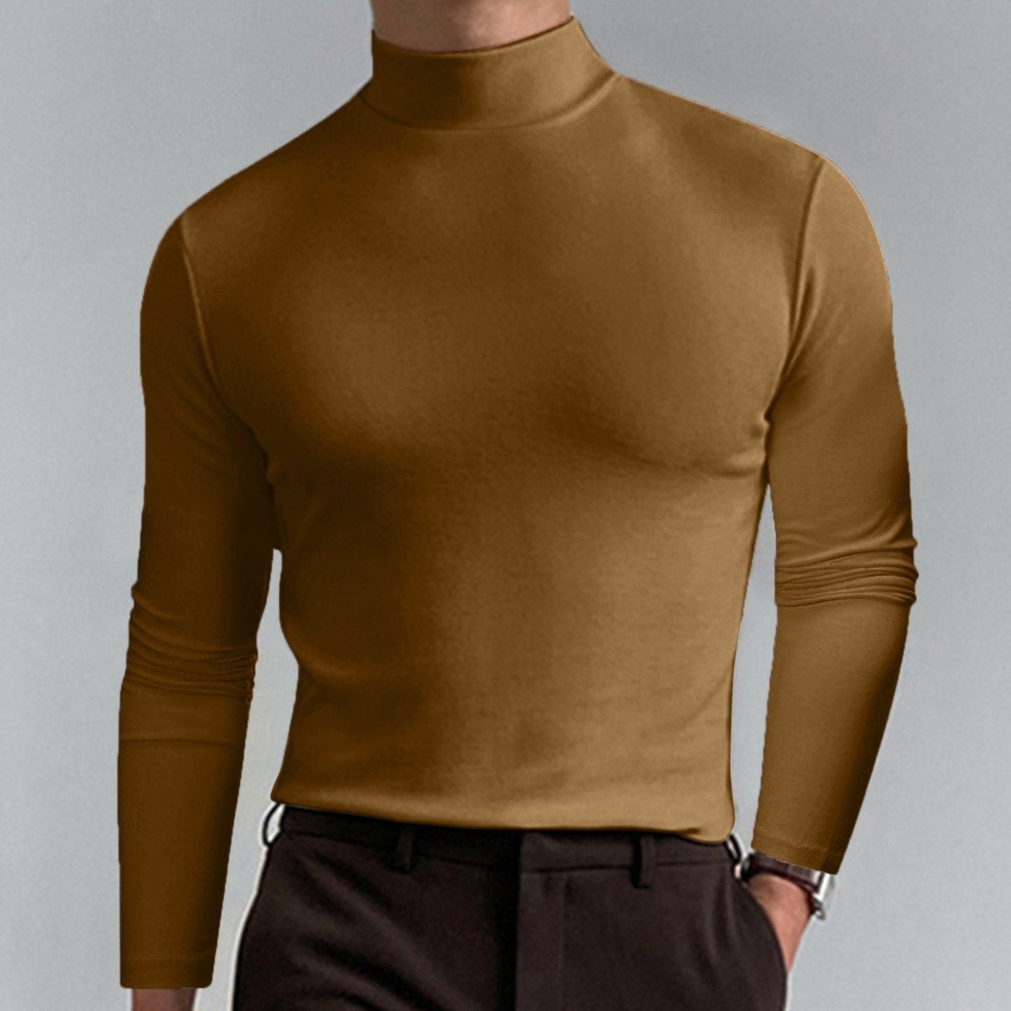 Camiseta de Cuello Alto Slim Fit — Tejido Suave y Transpirable